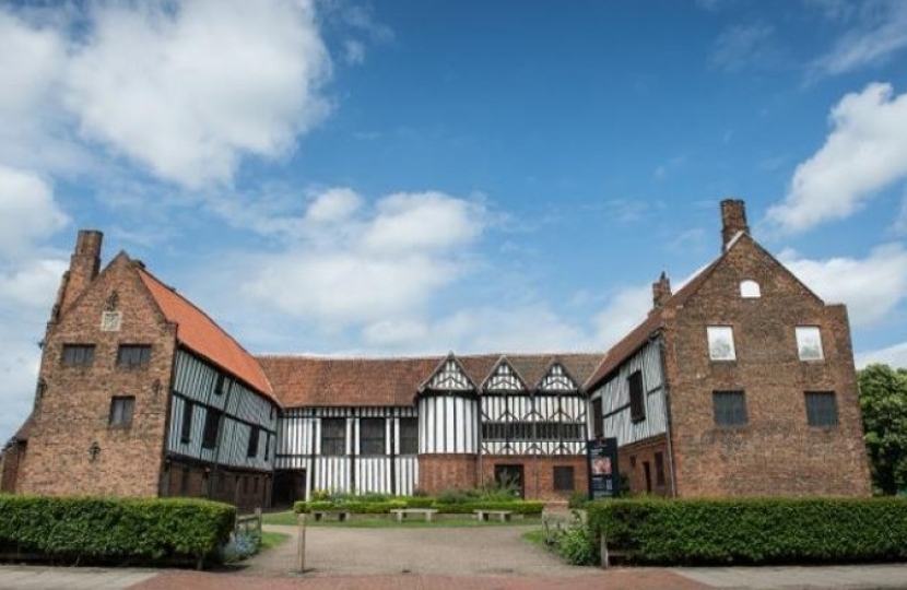 Gainsborough Old Hall, Gainsborough