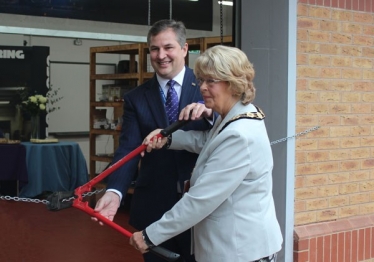 Gary Headland, Lincoln College CEO & Councillor Mewis, West Lindsey District Council Chairman