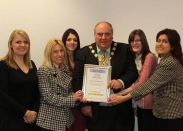 Cllr. William Parry, Manjeet Gill, Alison Lawrence and some young people